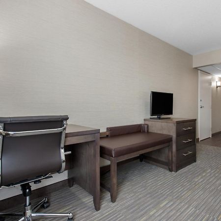Comfort Inn & Suites Red Deer Exteriér fotografie