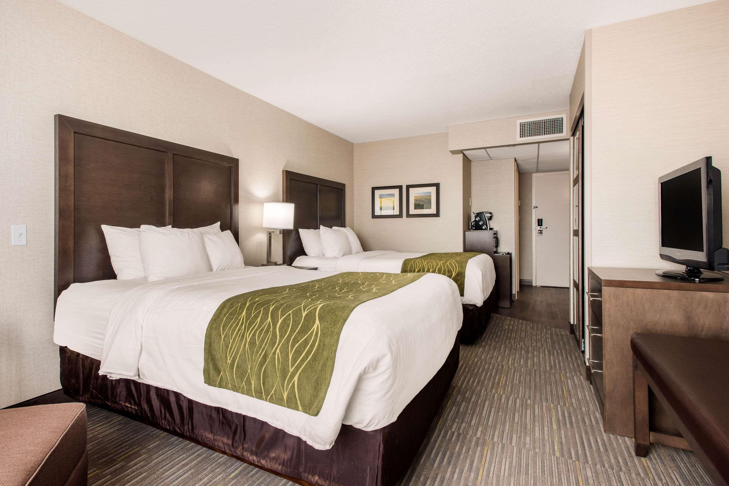 Comfort Inn & Suites Red Deer Exteriér fotografie