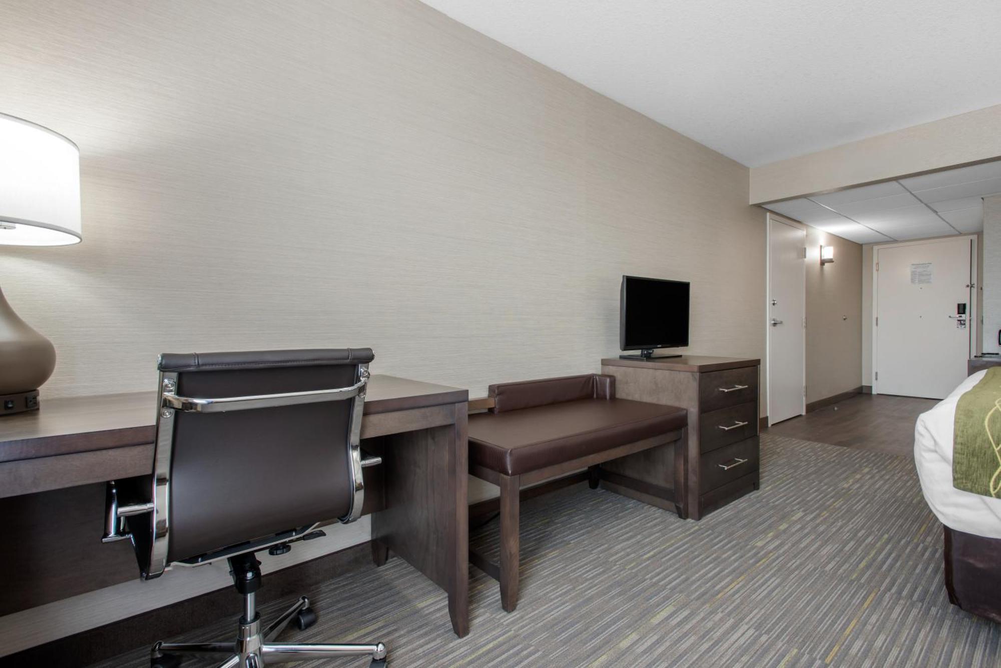 Comfort Inn & Suites Red Deer Exteriér fotografie
