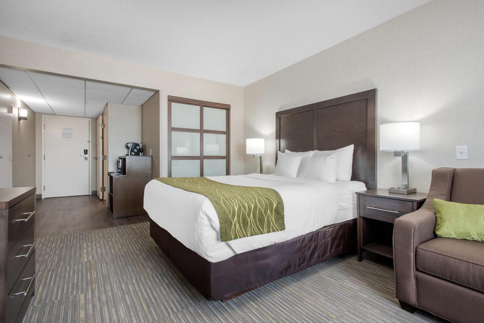 Comfort Inn & Suites Red Deer Exteriér fotografie
